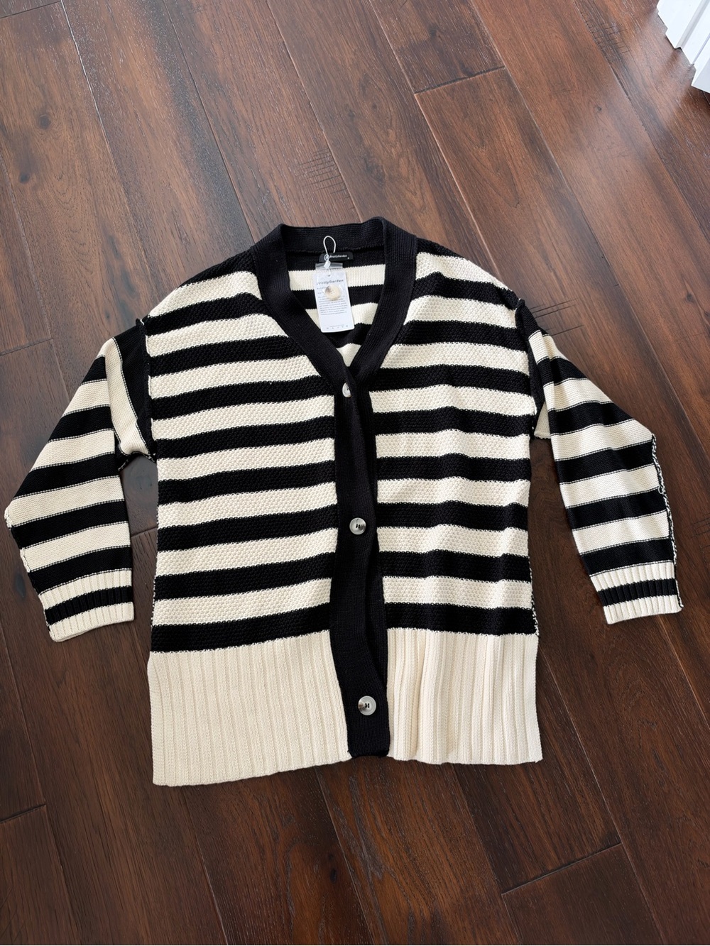 Women's Colorblock Striped V-Neck Cardigan